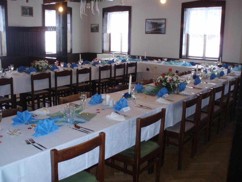 Hotel Dzban Jindrichov Εξωτερικό φωτογραφία