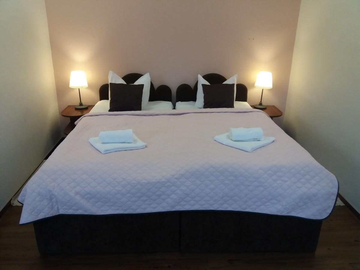 Hotel Dzban Jindrichov Εξωτερικό φωτογραφία