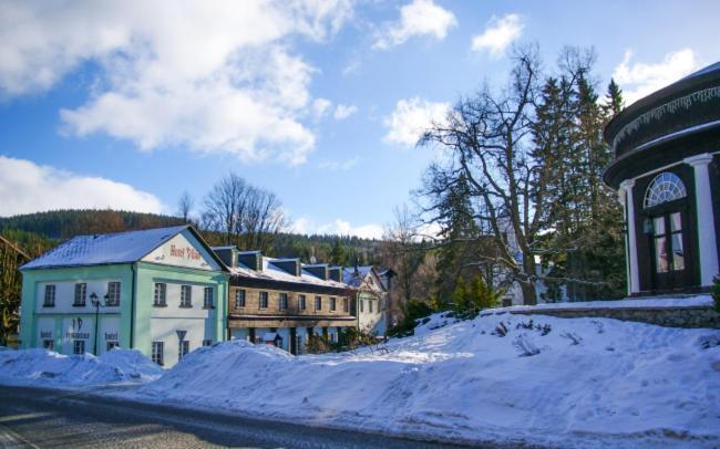 Hotel Dzban Jindrichov Εξωτερικό φωτογραφία